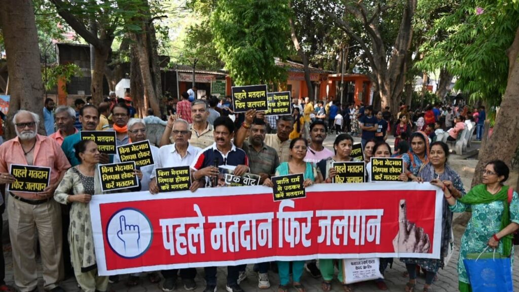 हर वोट जरूरी होता है, मतदान अवश्य करें – मुकेश जायसवाल