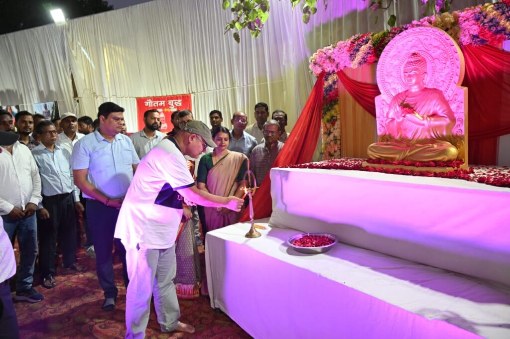 बरेका में 2568वीं त्रिविध पावनी बुद्ध पूर्णिमा मनमोहक सांस्कृतिक कार्यक्रमों के साथ आयोजित