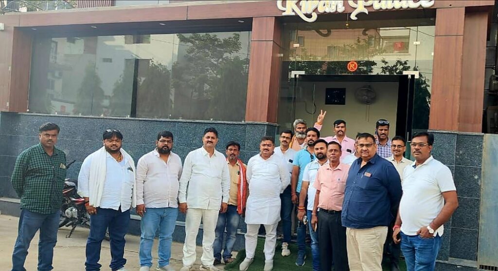 वाहनों को प्रवेश हेतु अपना लोगो स्टीकर करेगा जारी बी टी टी ए राकेश कुमार सिंह