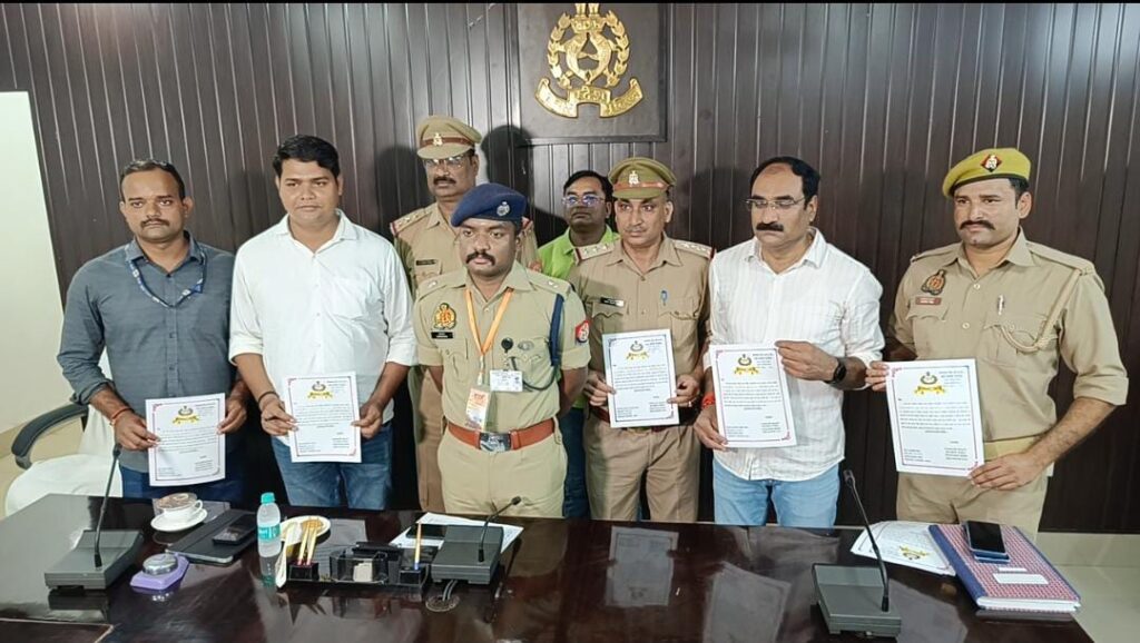 KIA मोटर्स की एजेंसी दिलाने के नाम पर लगभग 72 लाख रूपये की साइबर धोखाधड़ी करने वाले गैंग के सरगना सहित 04 अन्तर्राज्यीय साइबर अपराधी गिरफ्तार