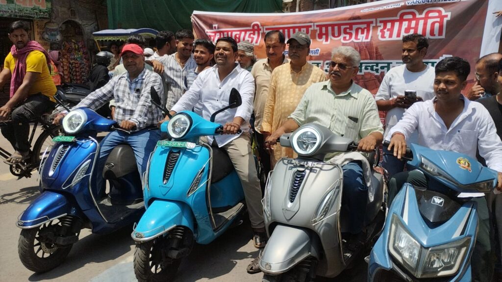 जंगमबाडी़ फर्नीचर मंडल द्वारा ई वाहन इस्तेमाल करने का लिया संकल्प