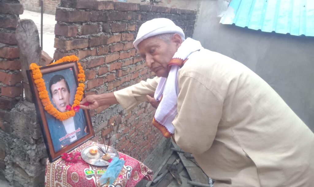 राष्ट्रीय सचिव के ब्रह्म भोज में राष्ट्रीय अध्यक्ष ने दी श्रद्धांजलि