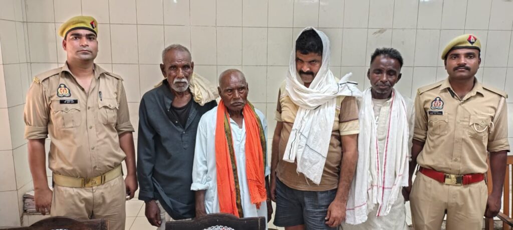 हल्दी पुलिस ने हाईकोर्ट के वारंट में चार वारंटियों को किया गिरफ्तार