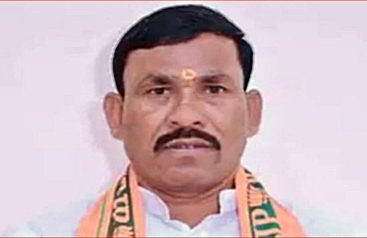 सोनभद्र पूर्व भाजपा विधायक रामदुलारे गोंड को हाईकोर्ट से मिली राहत, दुष्कर्म मामले में जमानत मंजूर गरमाई सियासत