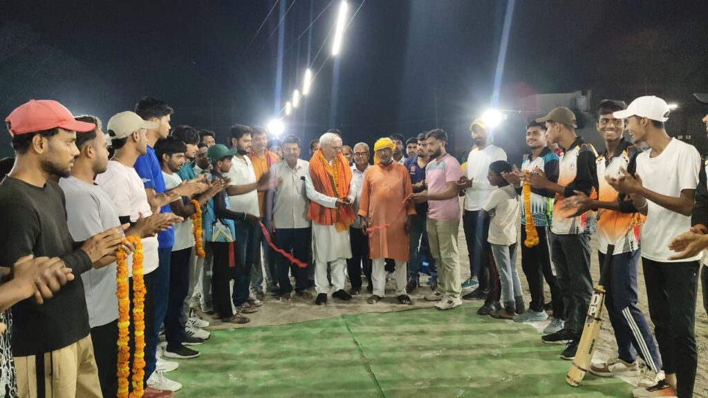 जनऊबाबा क्रिकेट प्रतियोगिता के क्वार्टर फाइनल में नूरपुर ने सुखपुरा को छःविकेट से हराया
