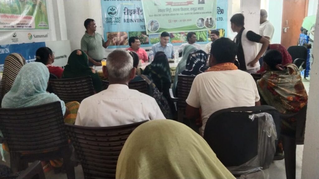 ‘खेत बचाओ अभियान’ के दूसरे पड़ाव में किसानों को स्वस्थ मिट्टी और टिकाऊ खेती का दिया गया संदेश