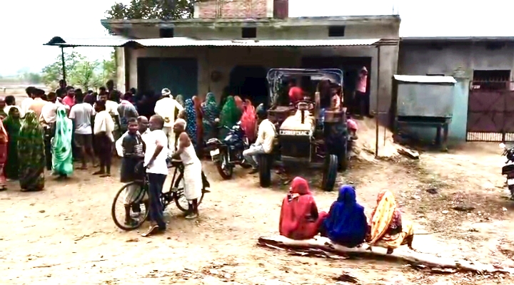 चोपन संदिग्ध परिस्थितियों में कक्षा 8 की छात्रा का फंदे से लटका मिला शव, क्षेत्र में सनसनी