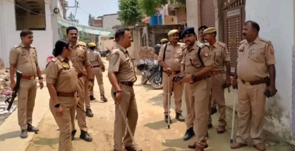 गाजीपुर में सुरक्षा व्यवस्था कड़ी, गोड़ा देहाती गांव में पुलिस की विशेष निगरानी।।
