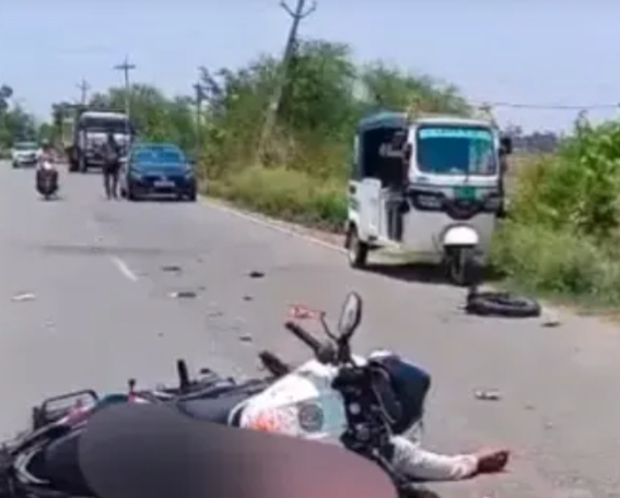 पन्नूगंज थाने से महज़ 100 मीटर दूर भीषण सड़क हादसा, तेज रफ्तार वाहन की चपेट में आने से युवक की दर्दनाक मौत आक्रोशित ग्रामीणों ने किया थाने का घेराव