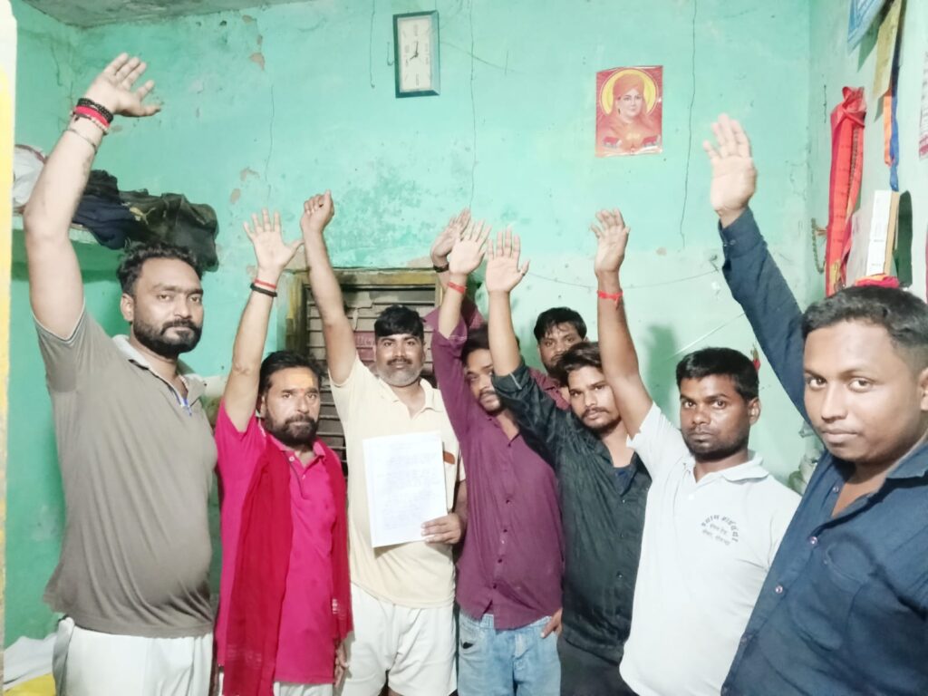 दो महीने से वेतन बंद, बोनस भी गायब वीनस इंजीनियरिंग पर फूटा संविदा श्रमिकों का गुस्सा, सीएम योगी से शिकायत