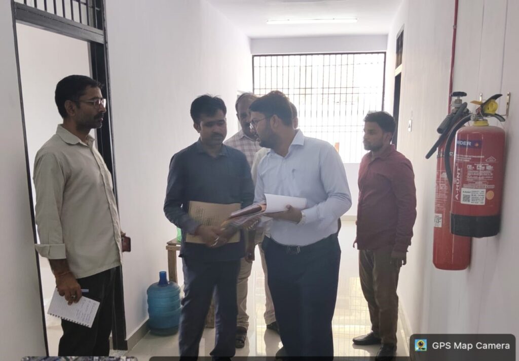 नवीन डीआईओएस कार्यालय में मिलीं कमियां, 15 दिन में सुधार के निर्देश