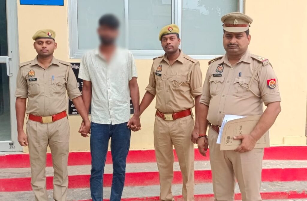 गाजीपुर: कोतवाली पुलिस ने नामजद अभियुक्त को किया गिरफ्तार, घटना में प्रयुक्त स्टील की कलछुल बरामद