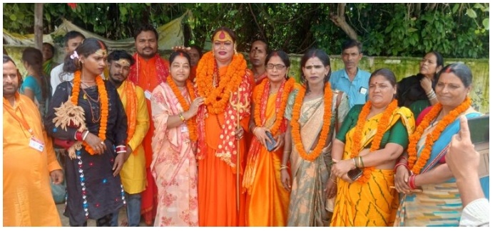 दुद्धी में अखिल भारतीय जागरण सुधार मंडल द्वारा धार्मिक कार्यक्रम आयोजित महामंडलेश्वर मां किरन नंद गिरी का हुआ भव्य स्वागत