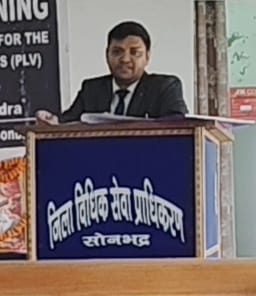 सोनभद्र असहाय बंदियों का संबल बना जिला विधिक सेवा प्राधिकरण, पॉक्सो मामले में रामसकल दोषमुक्त